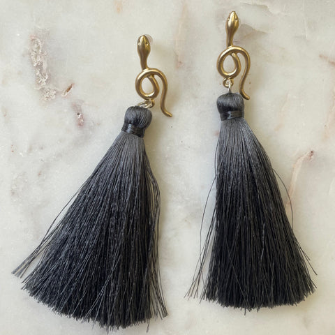 Grey Gold Snake Tassel