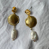 Gold Shell Pearl Drops
